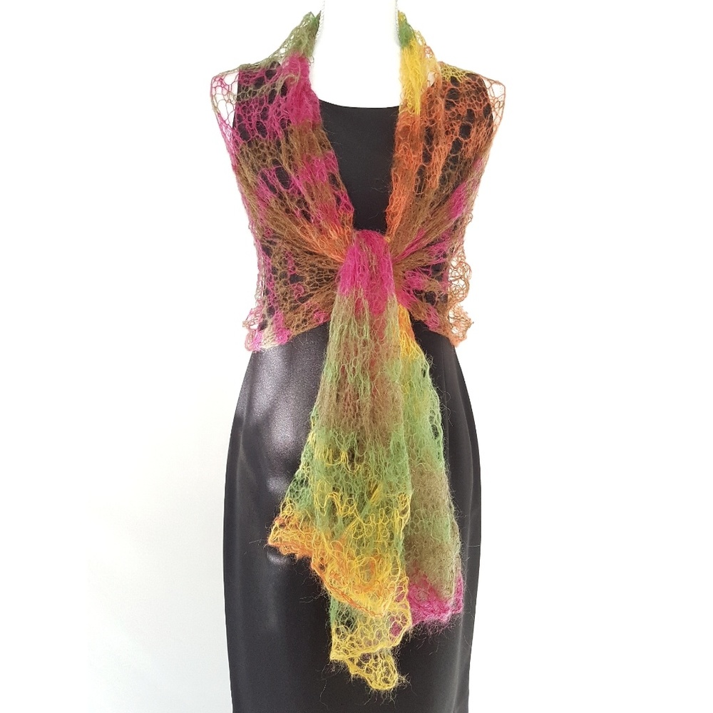 NWOT Wool Scarf/Shawl